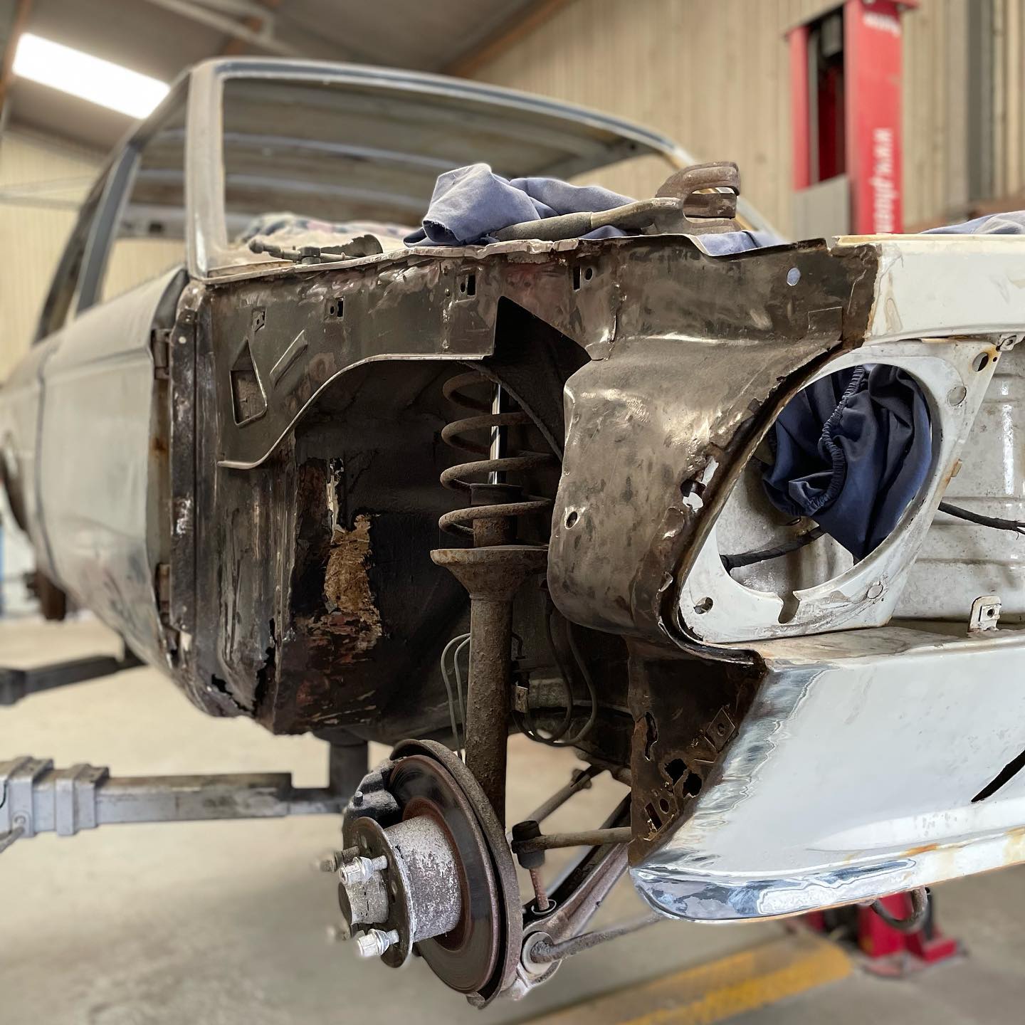 BMW 2002 Restoration