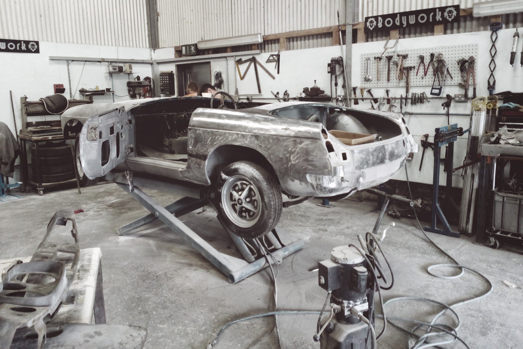 Green MGB Roadster restoration