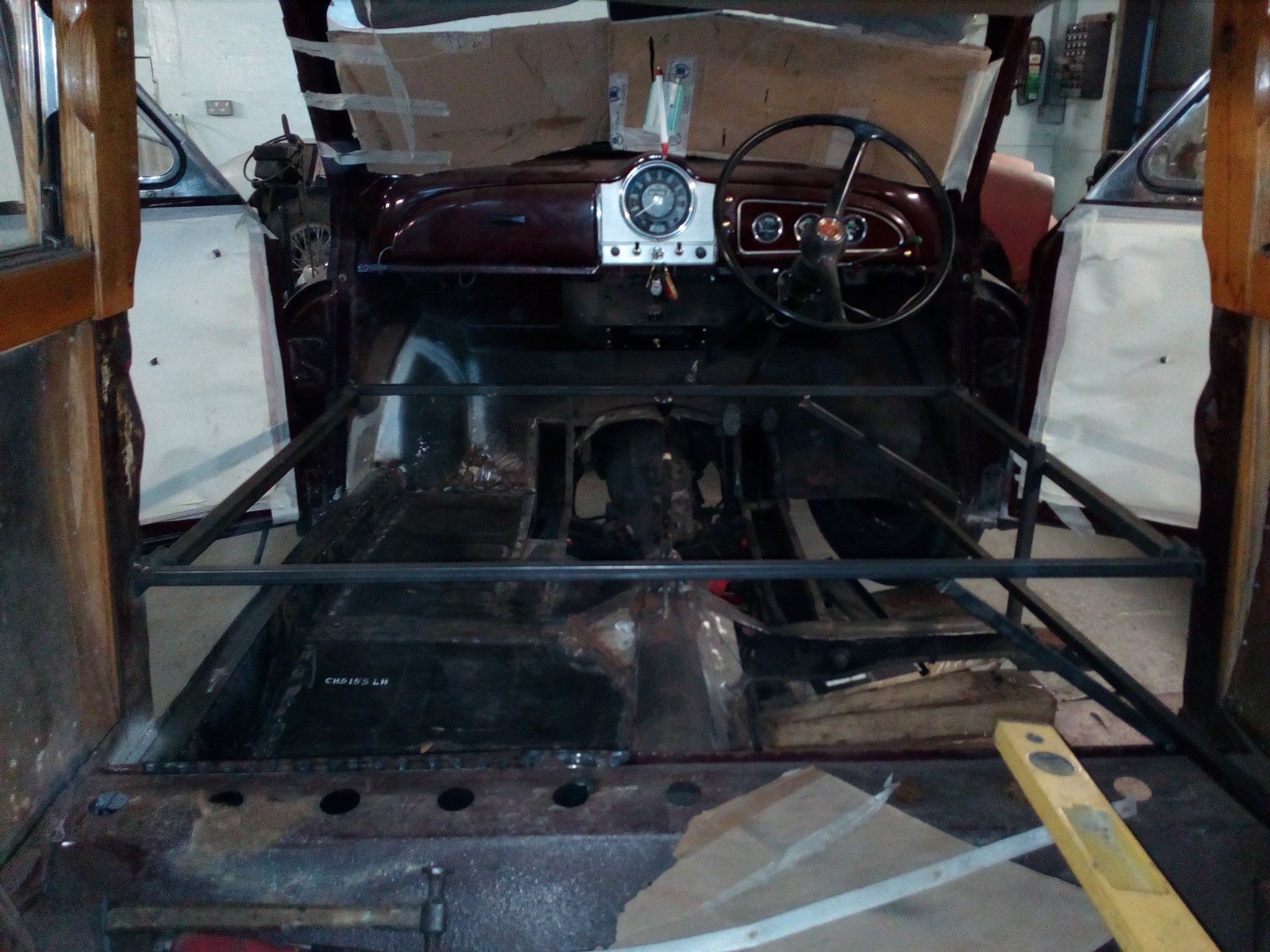 Morris Traveller Restoration