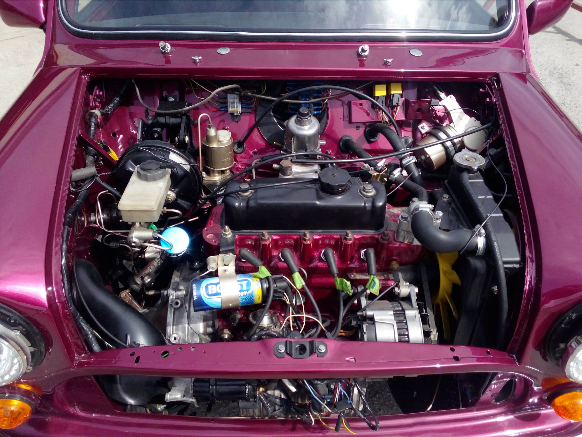 Mini engine bay